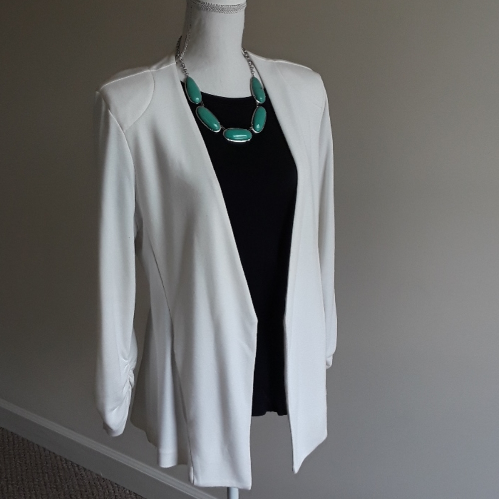 White spring/Summer Blazer